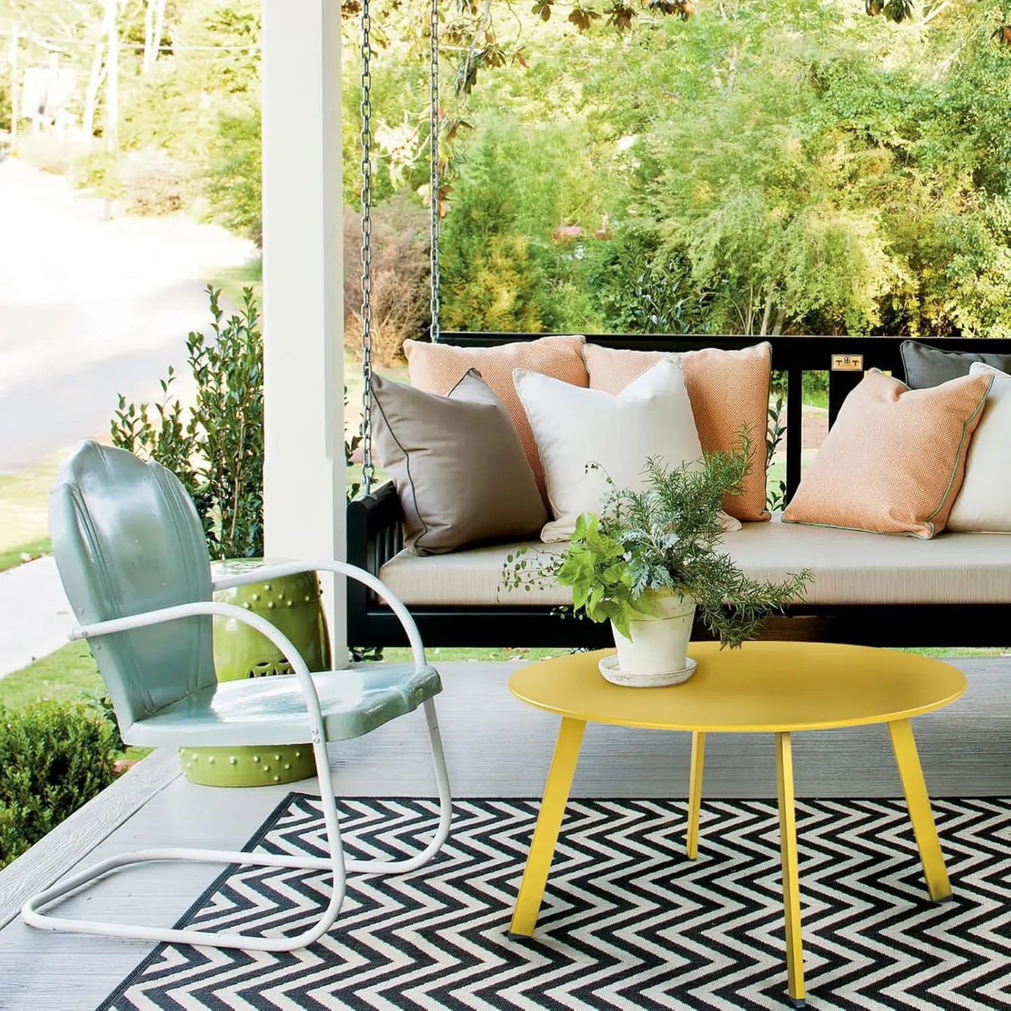 Round Steel Patio Coffee Table, Modern 27.5-Inch Weather Resistant